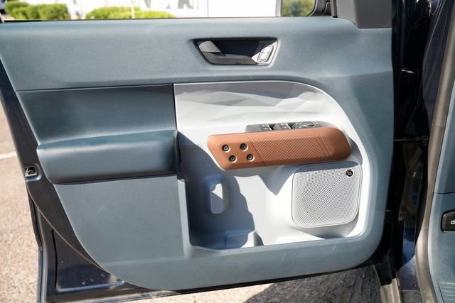 Used 2022 Ford Maverick Lariat w/ Lariat Luxury Package image 24