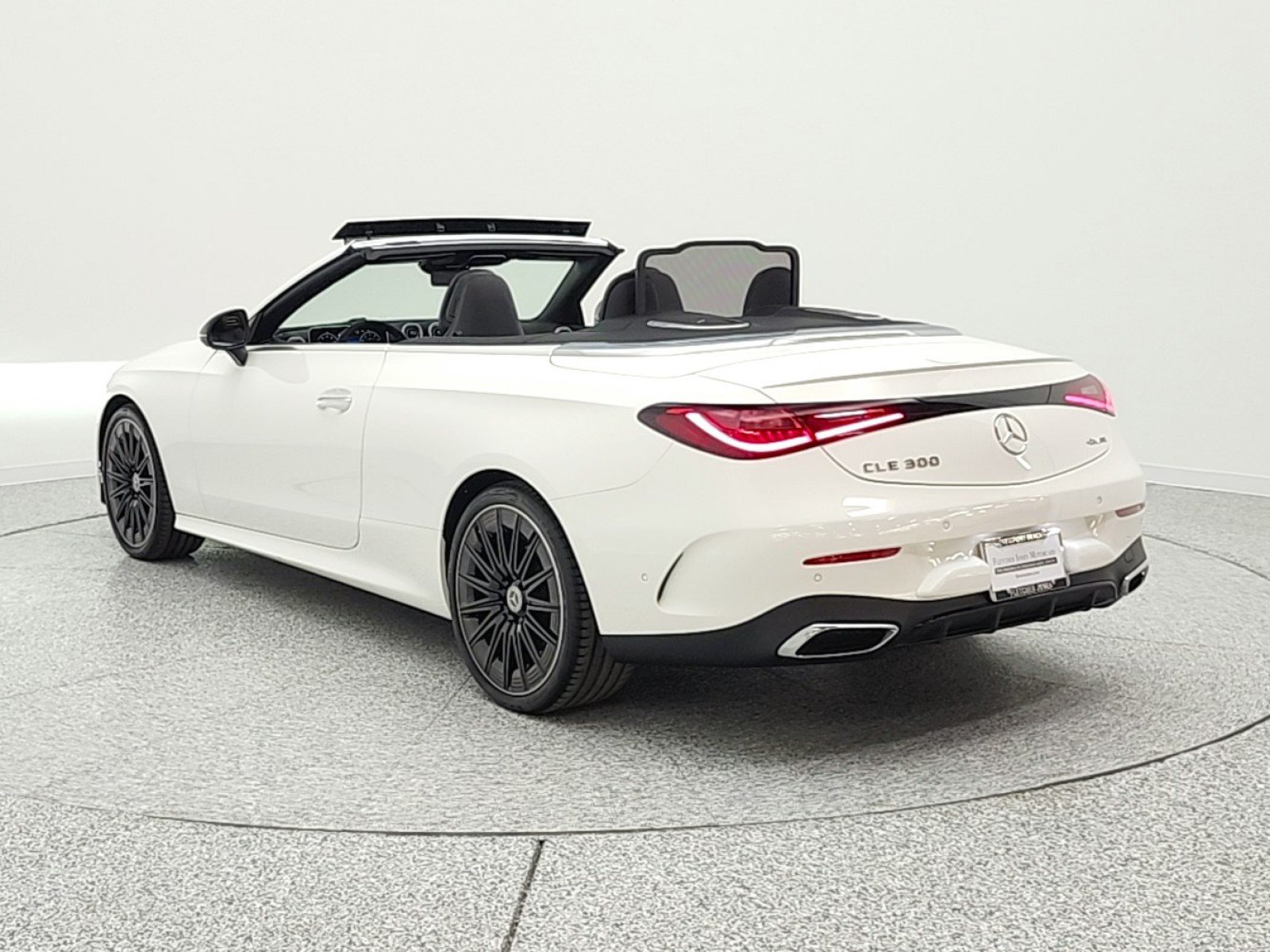 Certified 2024 Mercedes-Benz CLE 300 4MATIC Cabriolet image 7