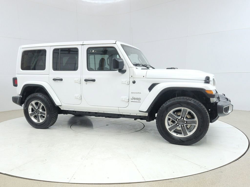 Used 2023 Jeep Wrangler Unlimited Sahara AWD/4WD image 8