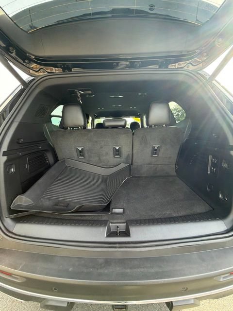 Used 2025 Buick Enclave Preferred w/ Power Package AWD/4WD image 33