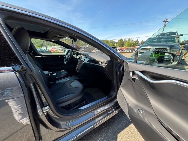 Used 2016 Tesla Model S 75 image 17