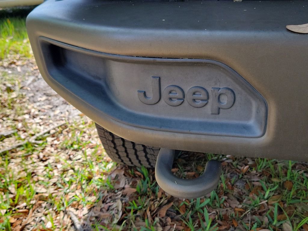 Used 2016 Jeep Wrangler Unlimited Sahara AWD/4WD image 20