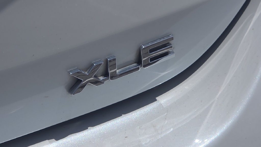 Used 2023 Toyota Highlander XLE FWD image 24