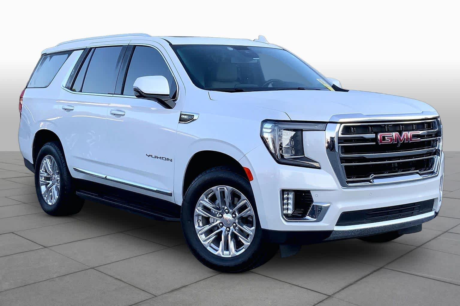 Used 2023 GMC Yukon SLT w/ SLT Premium Package RWD image 3