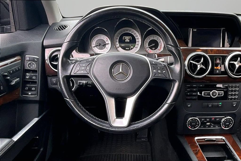 Used 2015 Mercedes-Benz GLK 350 4MATIC image 8