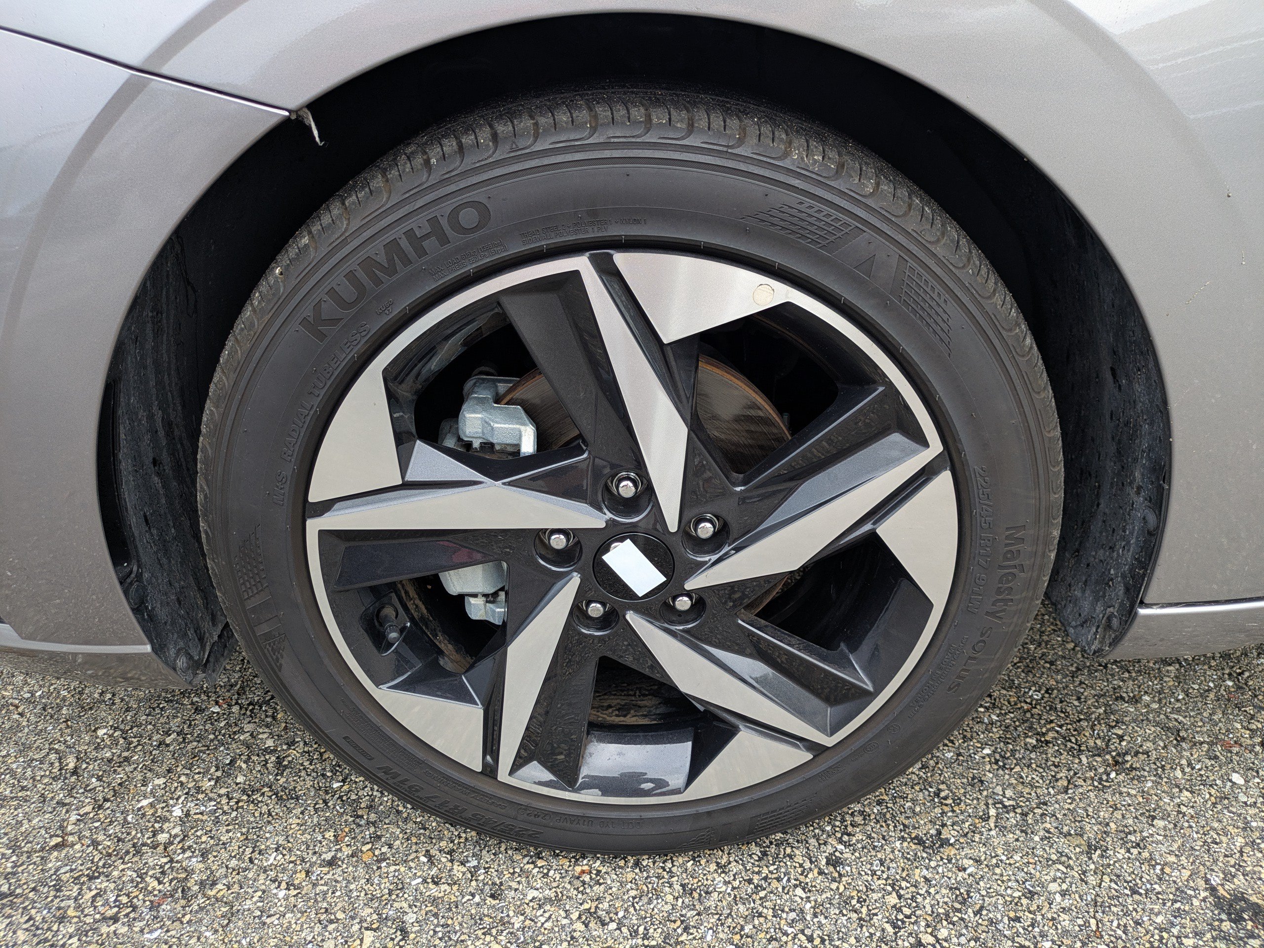Used 2023 Hyundai Elantra Limited FWD image 11