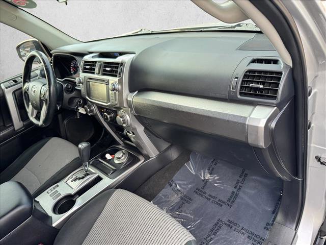 Used 2016 Toyota 4Runner SR5 image 18