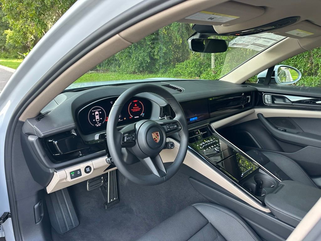 New 2026 Porsche Panamera RWD image 4