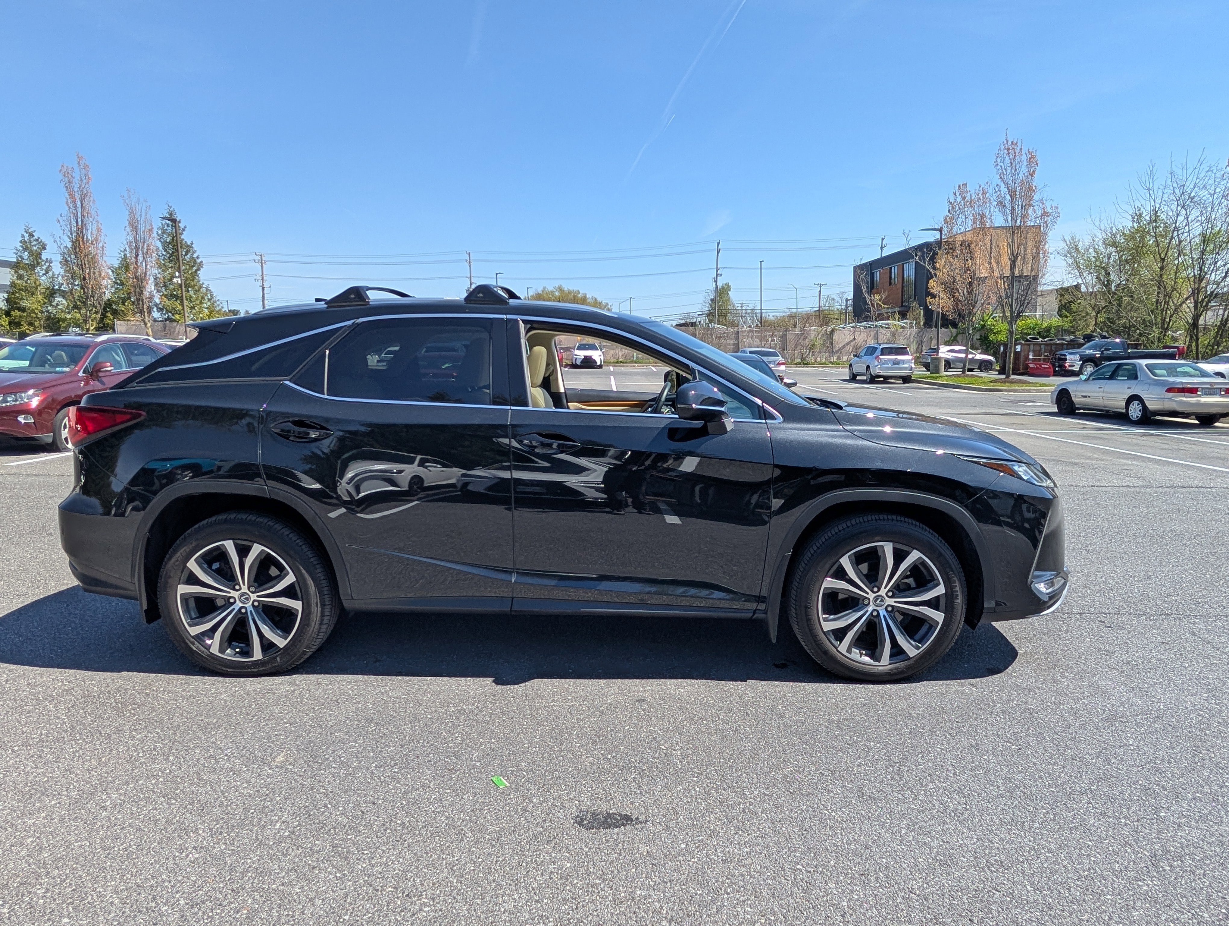 Certified 2022 Lexus RX 350 AWD w/ Premium Package image 2