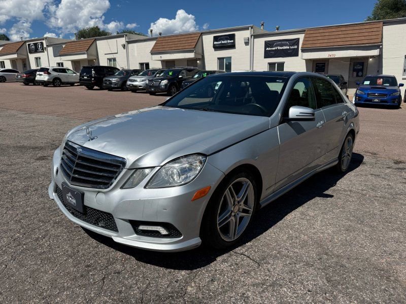 Used 2011 Mercedes-Benz E 350 4MATIC image 3