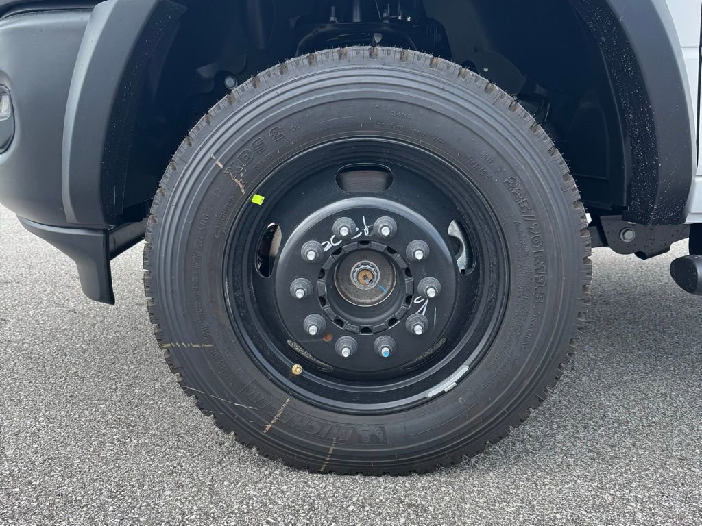New 2026 RAM 5500 Tradesman AWD/4WD image 7