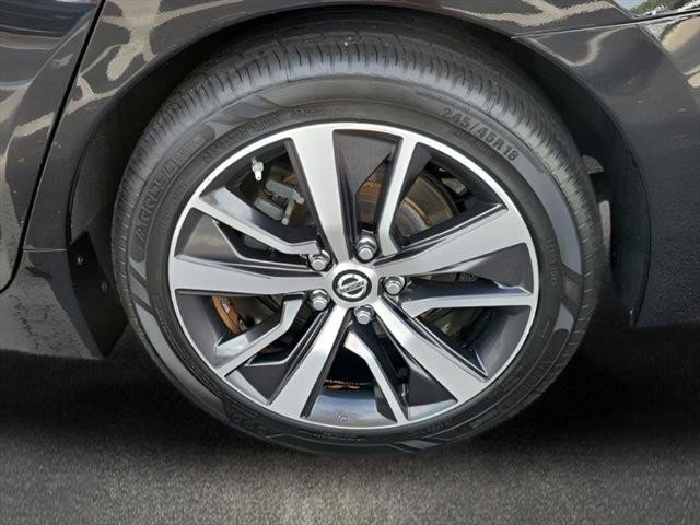 Used 2019 Nissan Maxima 3.5 SV w/ Floor Mat Group FWD image 27