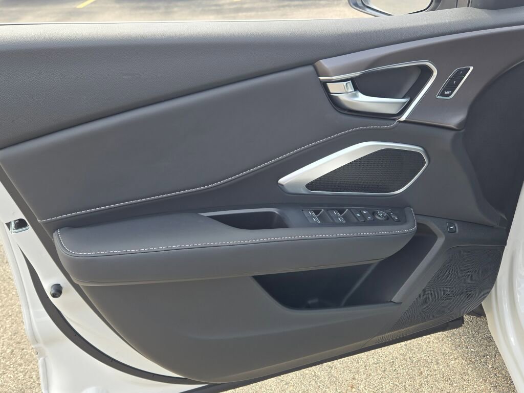New 2026 Acura RDX SH-AWD image 28
