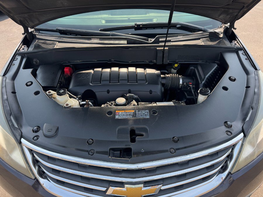 Used 2015 Chevrolet Traverse LT AWD/4WD image 25