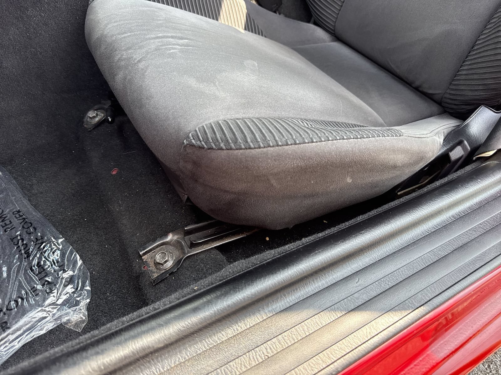 Used 2005 MAZDA MX-5 Miata w/ Convenience Pkg RWD image 25