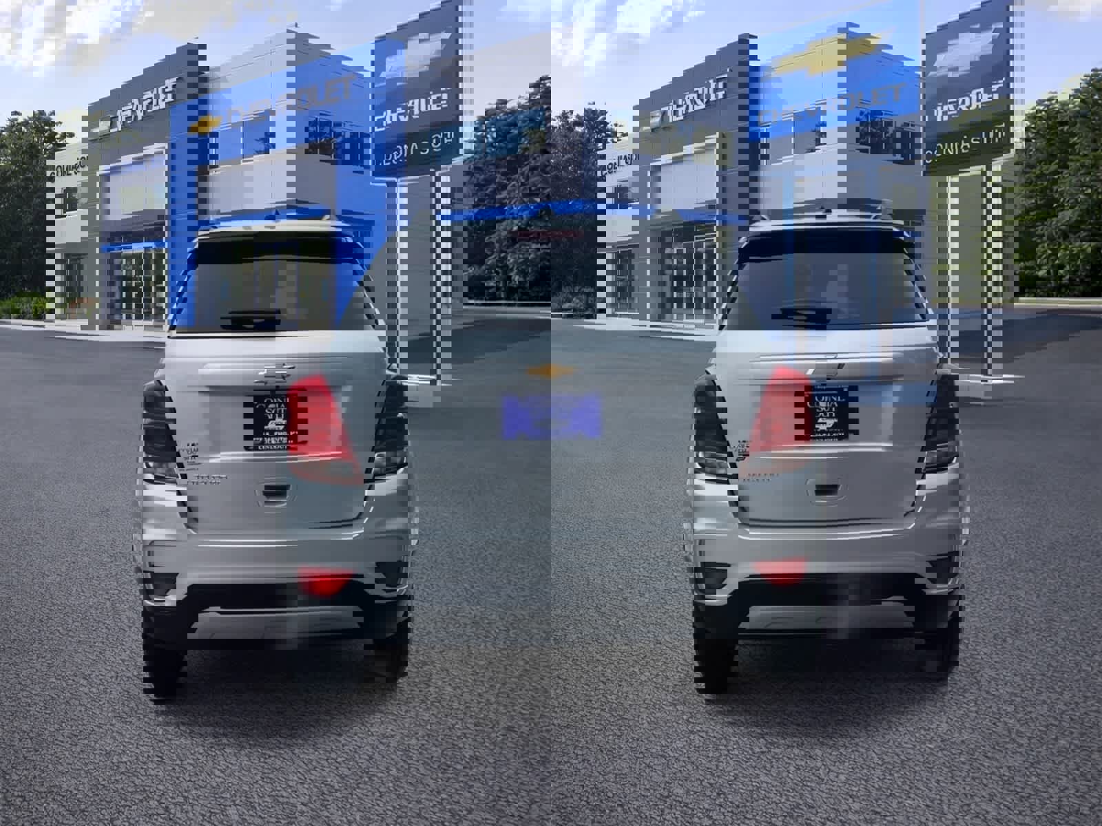 Certified 2022 Chevrolet Trax LT w/ LT Convenience Package image 5