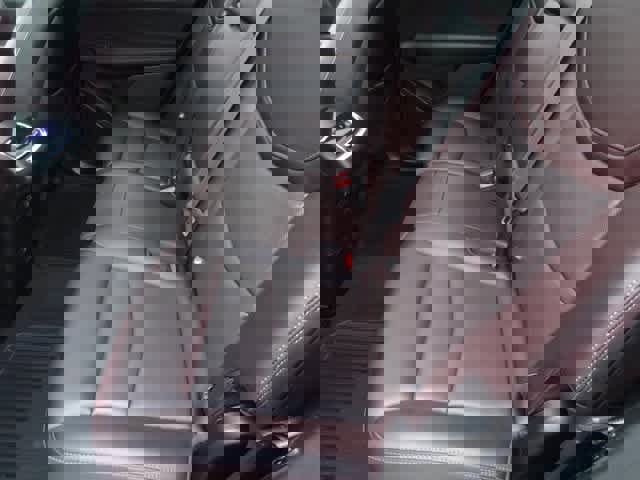 Used 2021 Cadillac XT6 Premium Luxury image 9