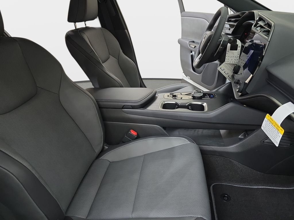 New 2026 Lexus RZ 450e AWD w/ Cold Area Package image 10