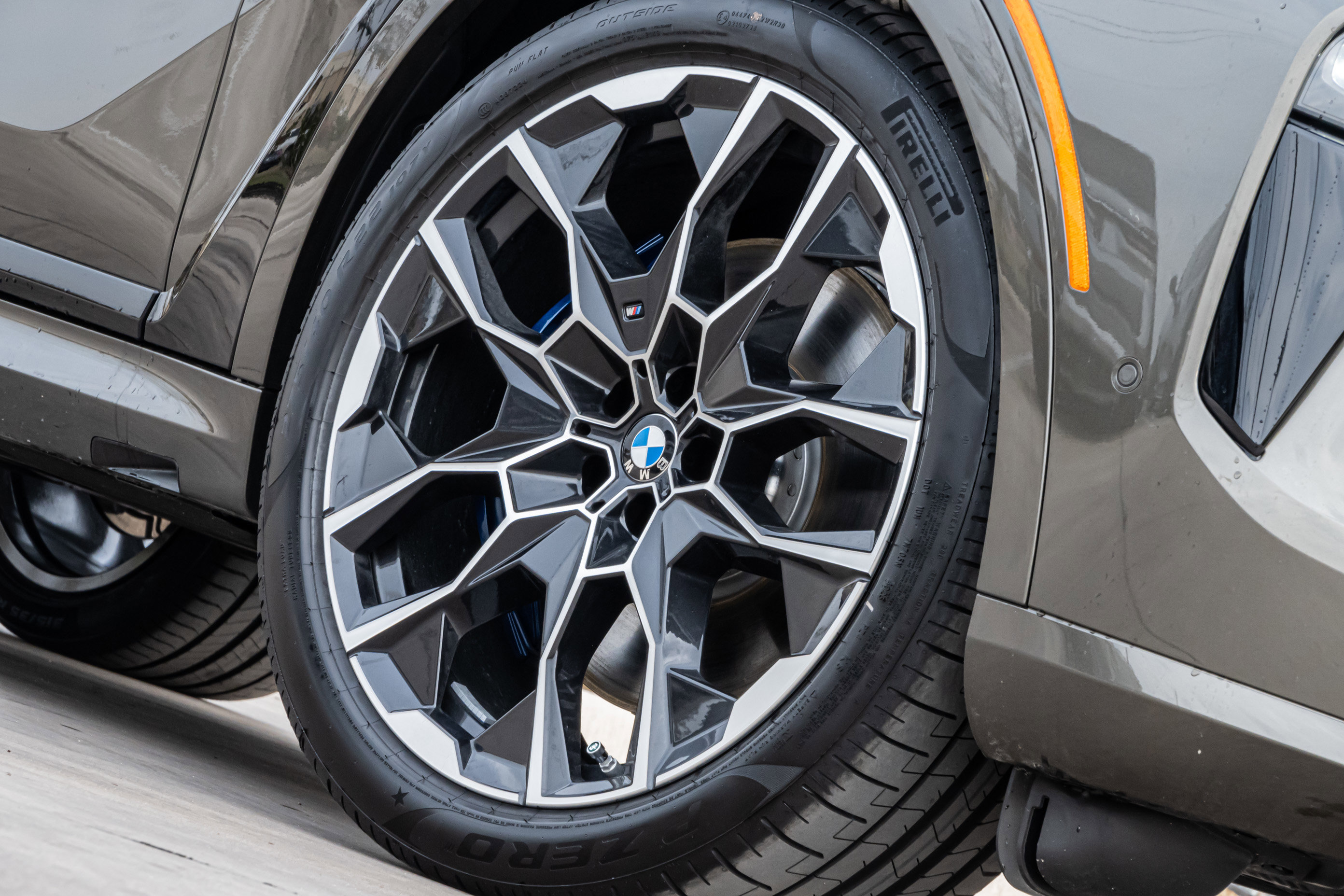 New 2026 BMW X7 xDrive40i w/ M Sport Package image 8