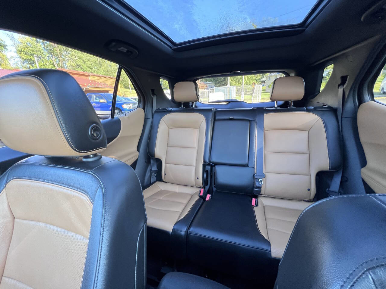 Used 2019 Chevrolet Equinox Premier image 24