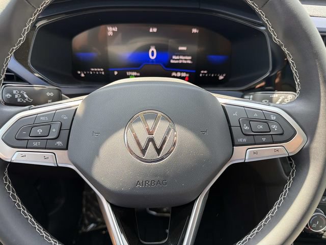 Certified 2023 Volkswagen Taos SE w/ Panoramic Sunroof Package FWD image 18