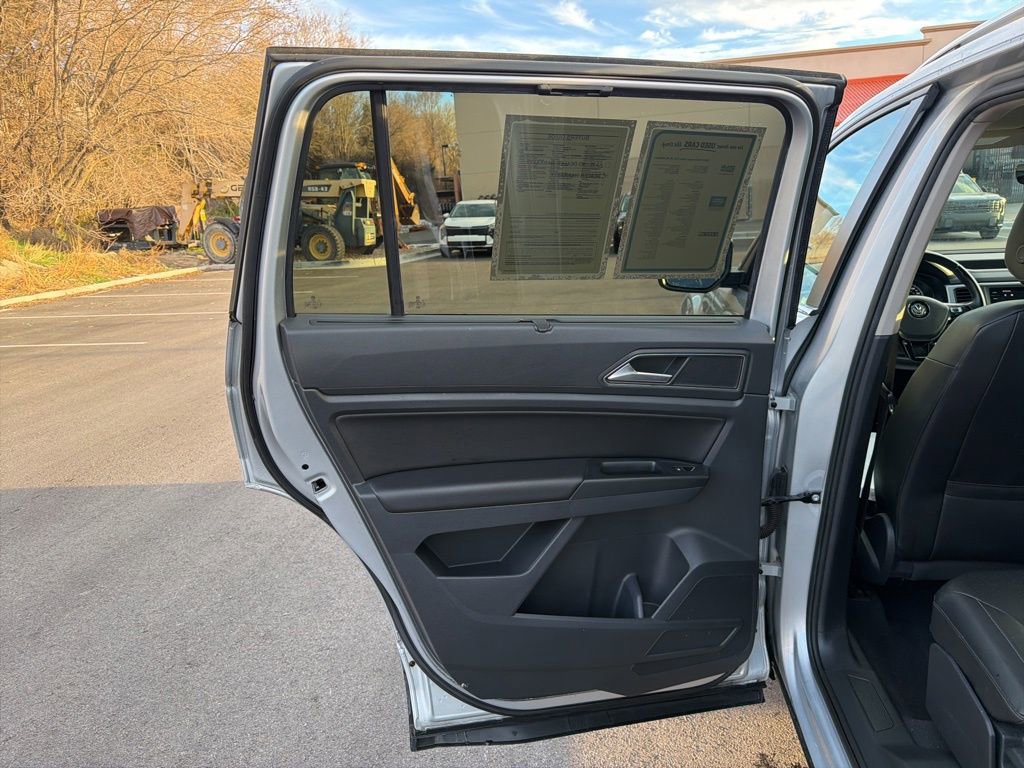 Used 2019 Volkswagen Atlas SE w/ Towing Package image 25