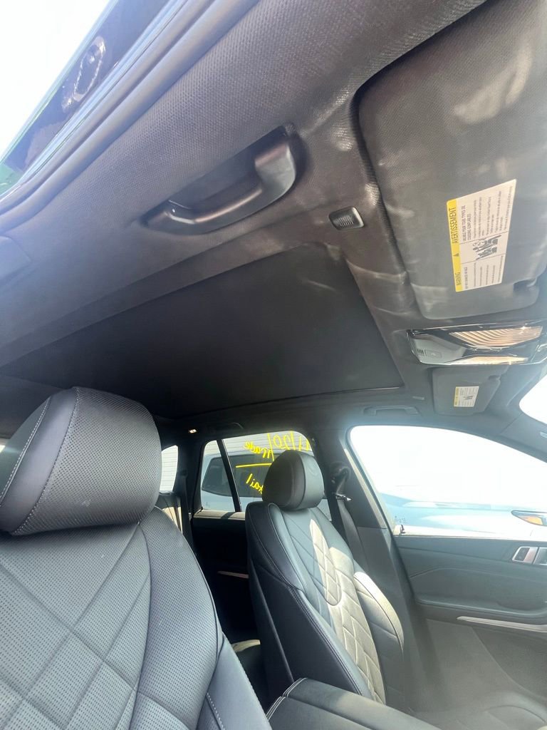 Used 2023 BMW X5 xDrive40i w/ Premium Package AWD/4WD image 10