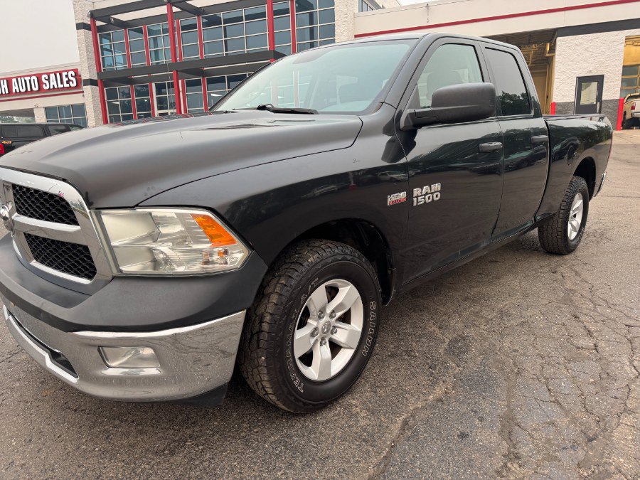Used 2018 RAM 1500 ST w/ SXT Appearance Group AWD/4WD image 9