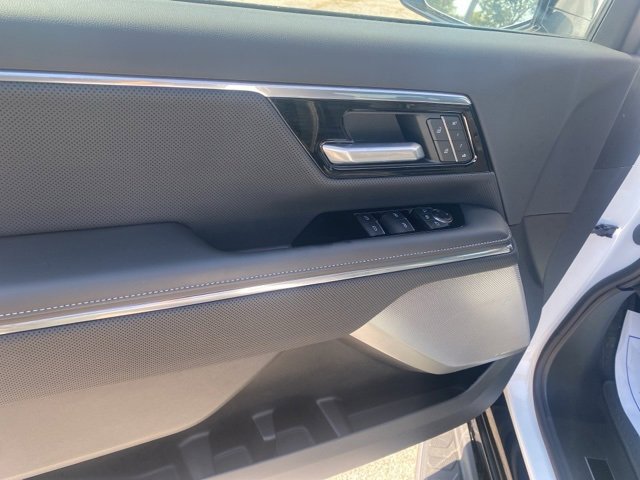 New 2025 GMC Sierra EV Denali image 18