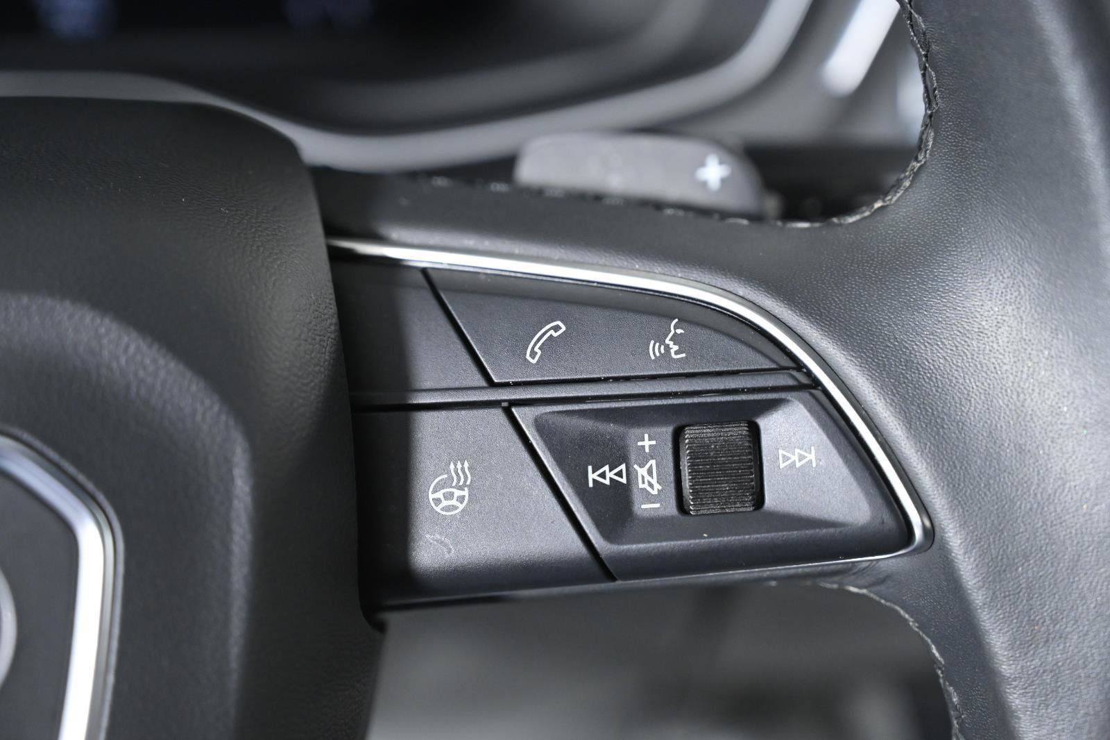 Used 2025 Audi A5 2.0T Premium Plus image 14