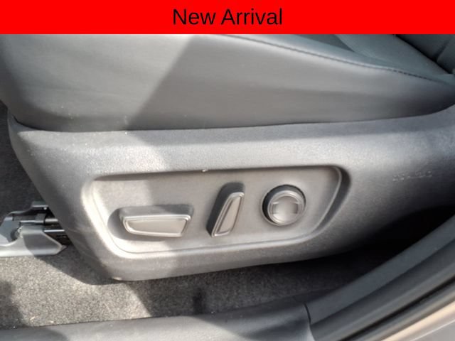Used 2026 Toyota RAV4 XLE Premium AWD/4WD image 16