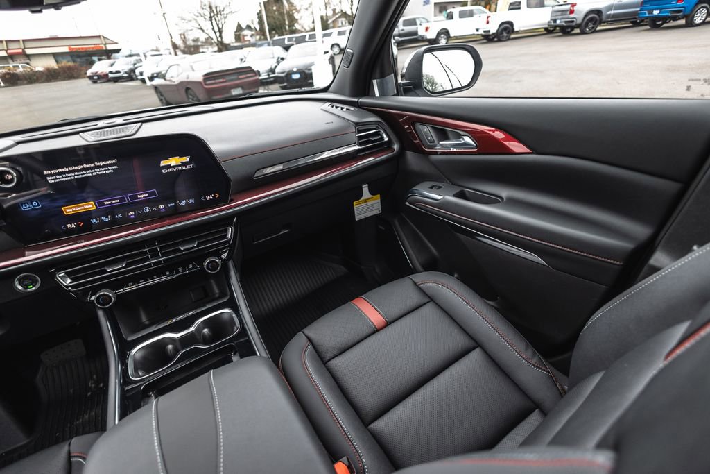 New 2026 Chevrolet Traverse RS w/ LPO, Floor Liner Package image 23