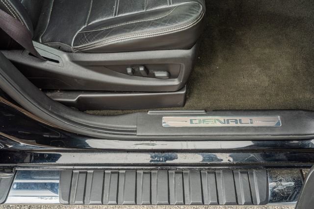 Used 2017 GMC Sierra 2500 Denali w/ Duramax Plus Package image 42