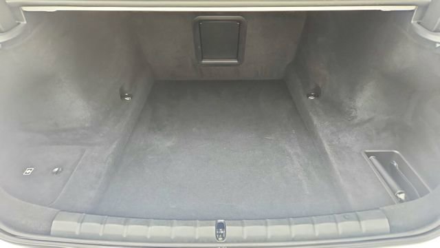 Used 2025 BMW 740i image 15