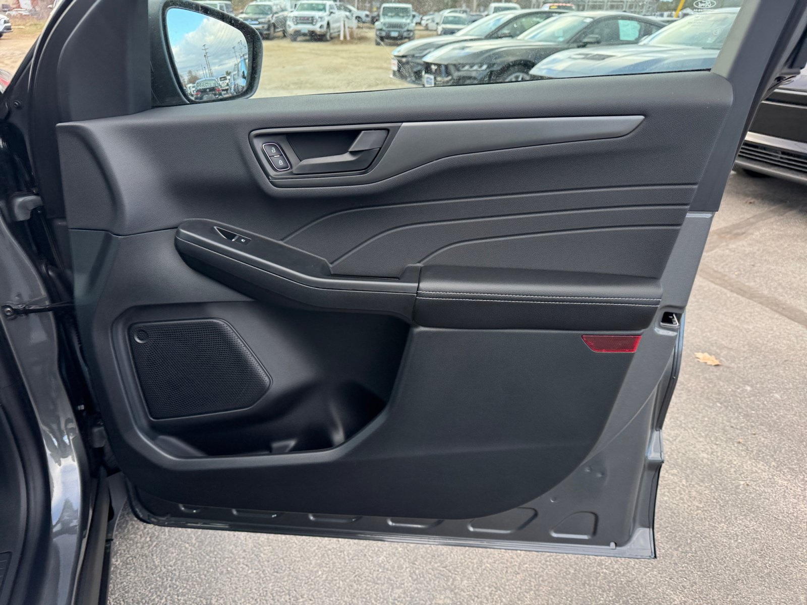 New 2026 Ford Escape Active w/ Cold Weather Package AWD/4WD image 29