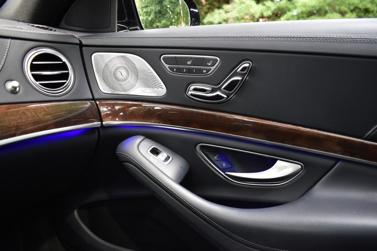Used 2018 Mercedes-Benz S 450 4MATIC Sedan w/ Premium Package image 25