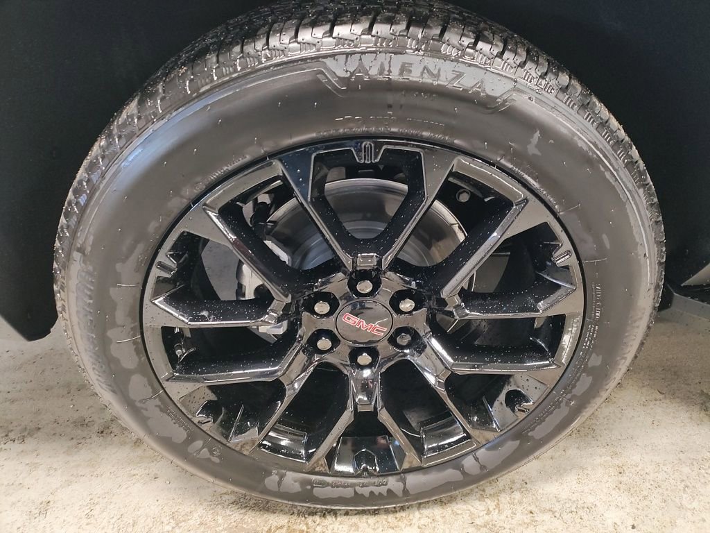 New 2026 GMC Yukon Elevation w/ Elevation Premium Package image 3