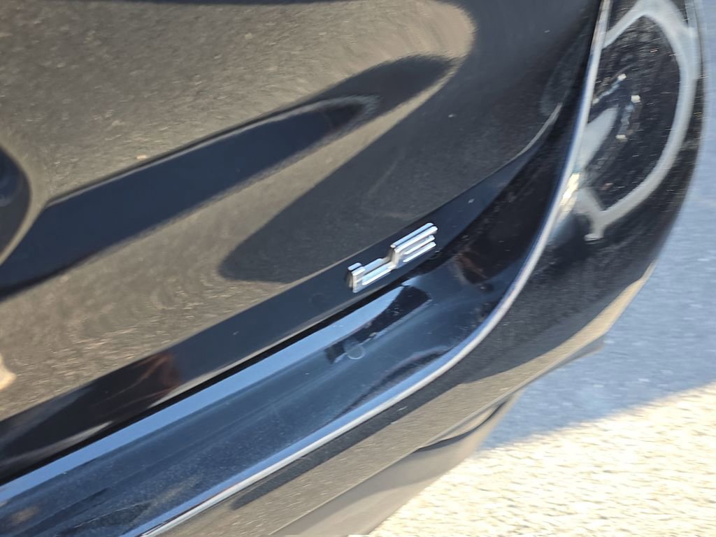 Used 2023 Toyota Highlander LE image 8