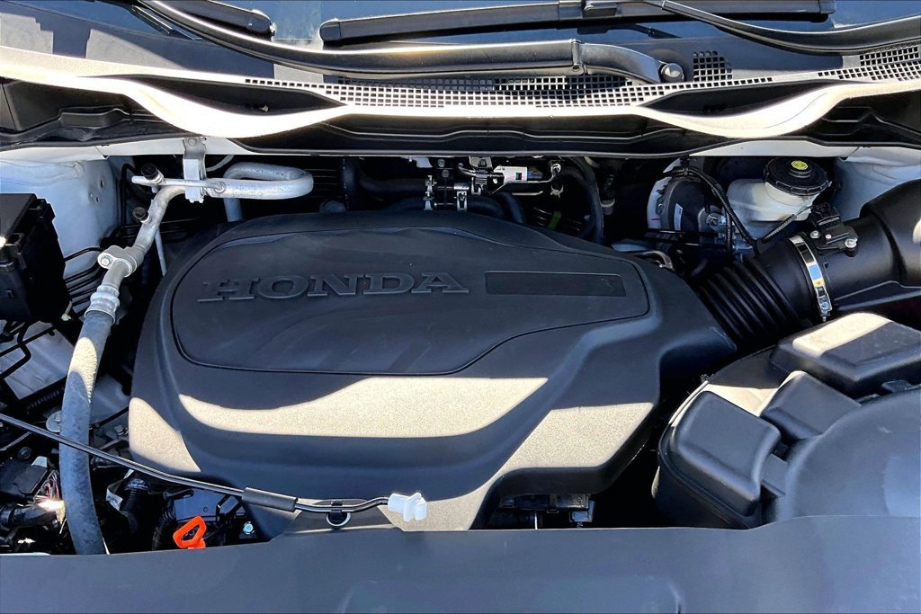 Used 2025 Honda Odyssey Elite image 24