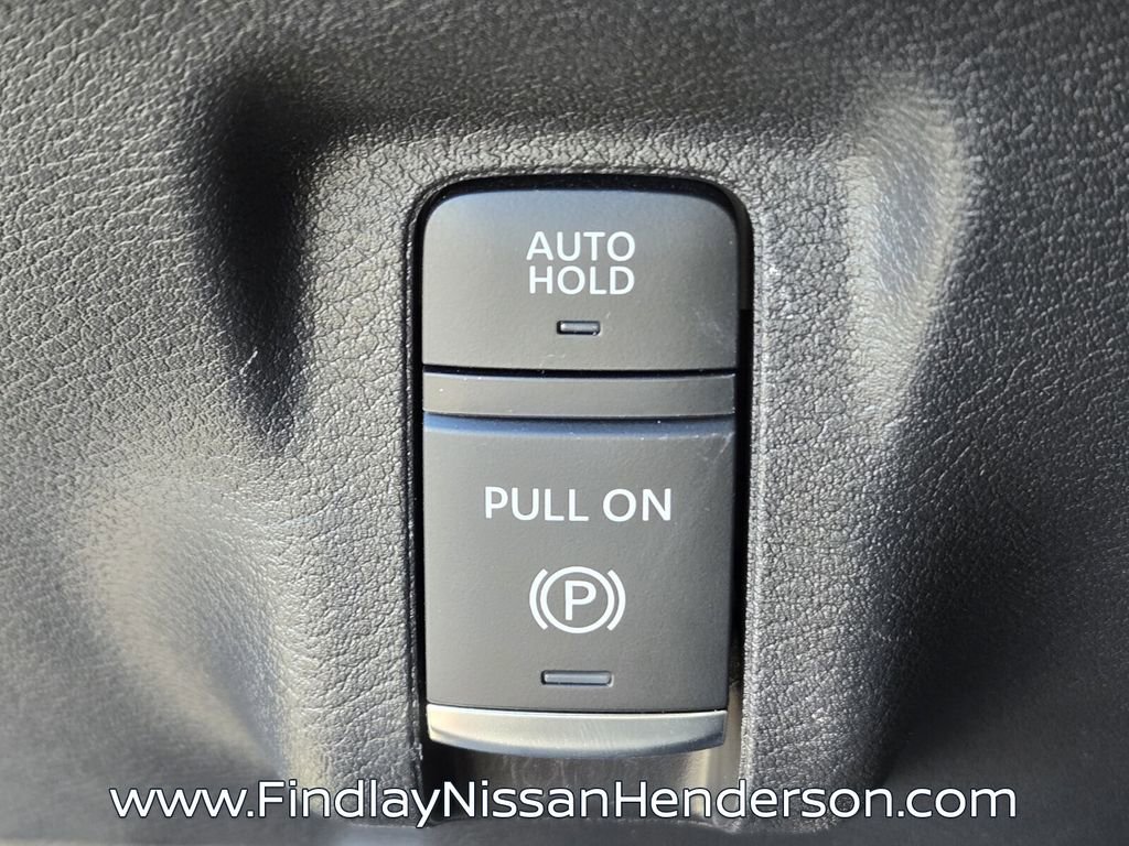 Used 2025 Nissan Murano SV image 21