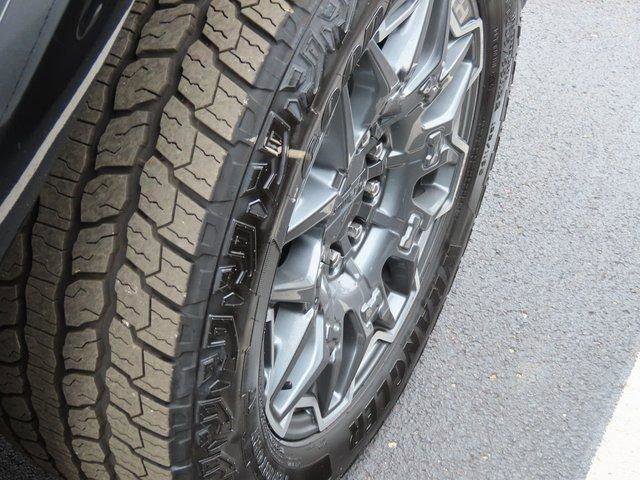 New 2025 GMC Hummer EV 3X w/ Battery Pack, 24 Module Pack image 40