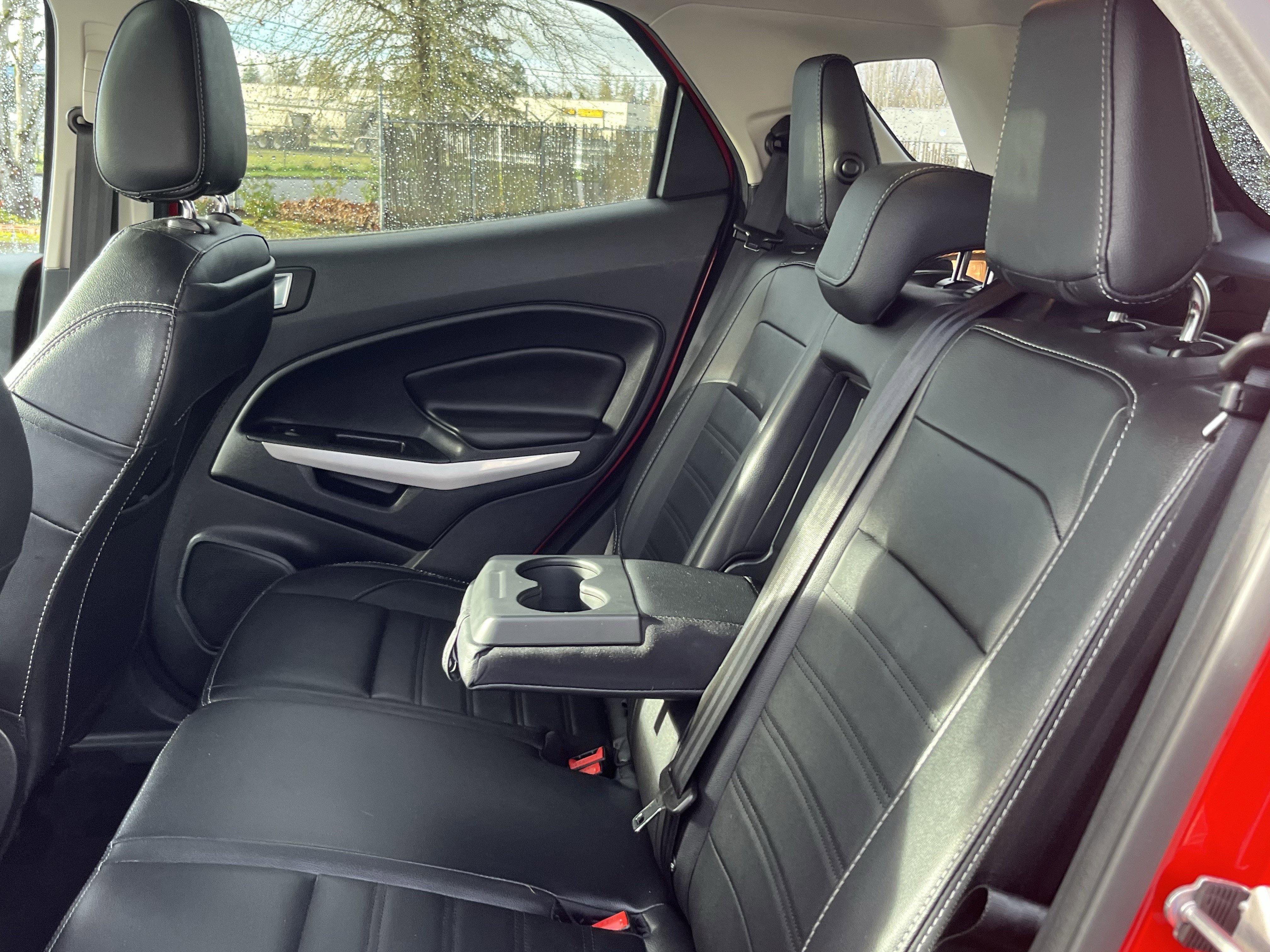 Used 2021 Ford EcoSport Titanium image 14