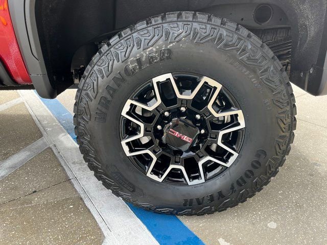 New 2026 GMC Sierra 2500 AT4X image 8