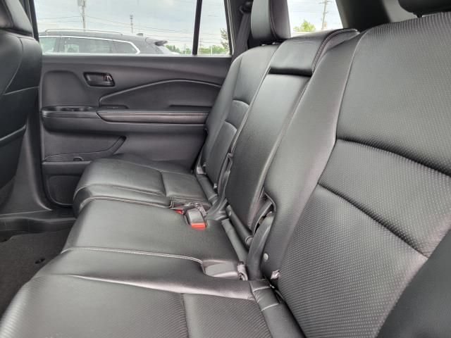 Used 2023 Honda Passport EX-L image 12
