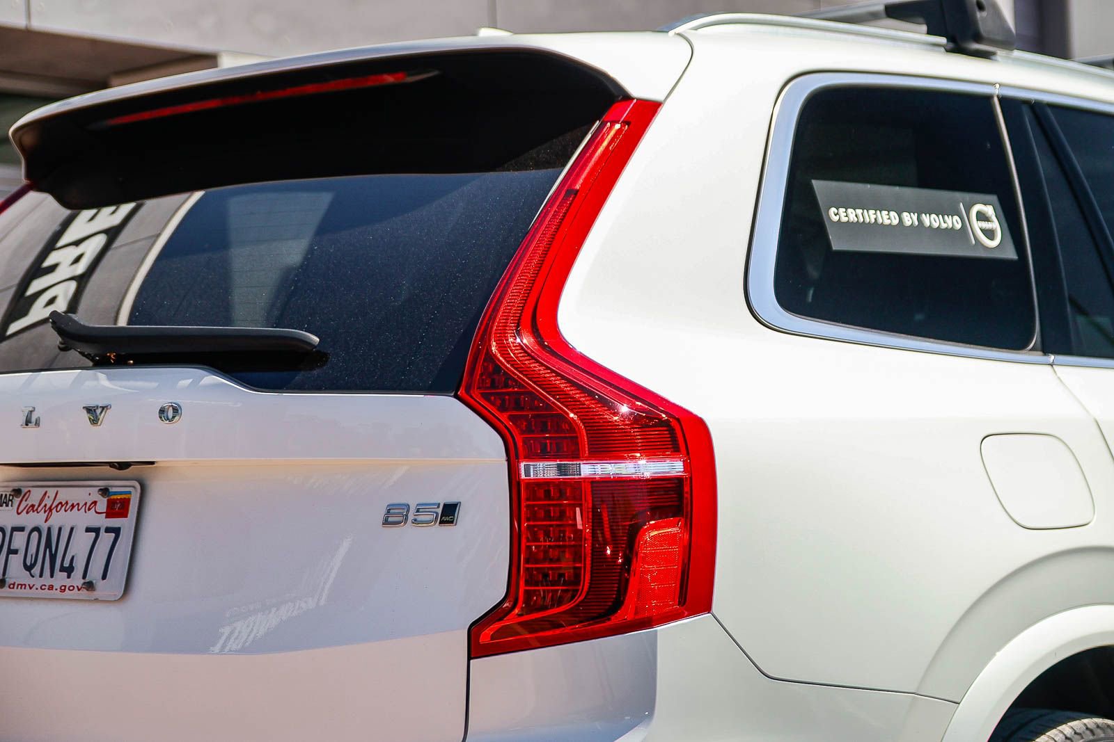 Used 2023 Volvo XC90 B5 Core image 8