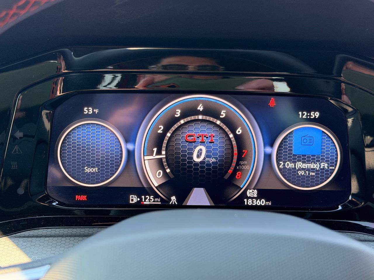 Used 2023 Volkswagen GTI 40th Anniversary Edition image 21