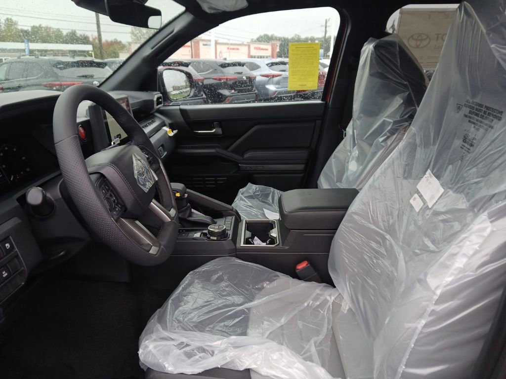 New 2025 Toyota Tacoma TRD Off-Road image 6