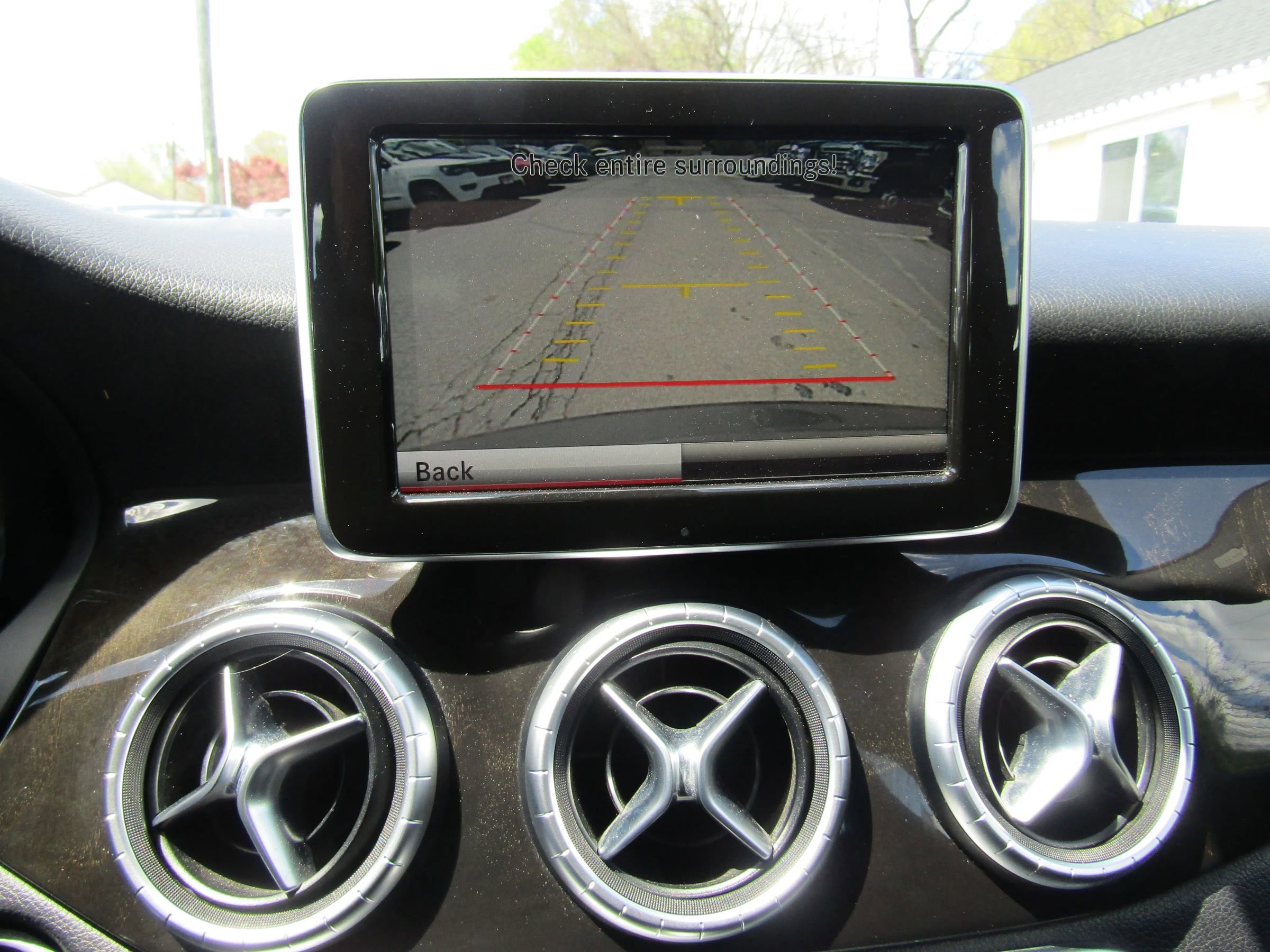 Used 2014 Mercedes-Benz CLA 250 image 18