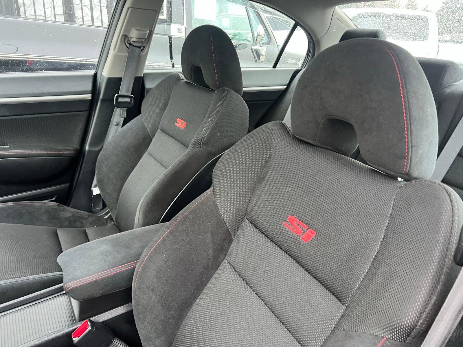 Used 2010 Honda Civic Si image 11