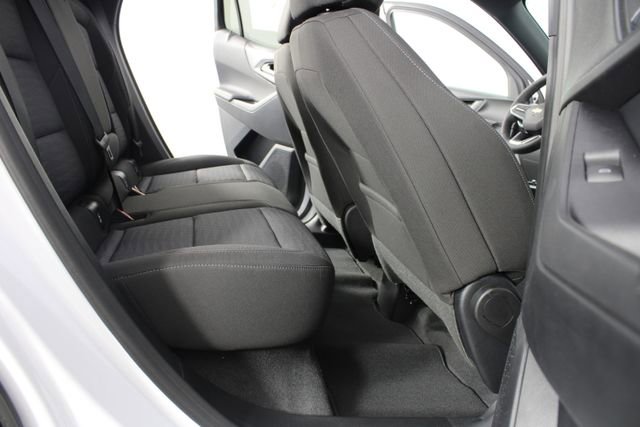 New 2026 Chevrolet Equinox LT image 18